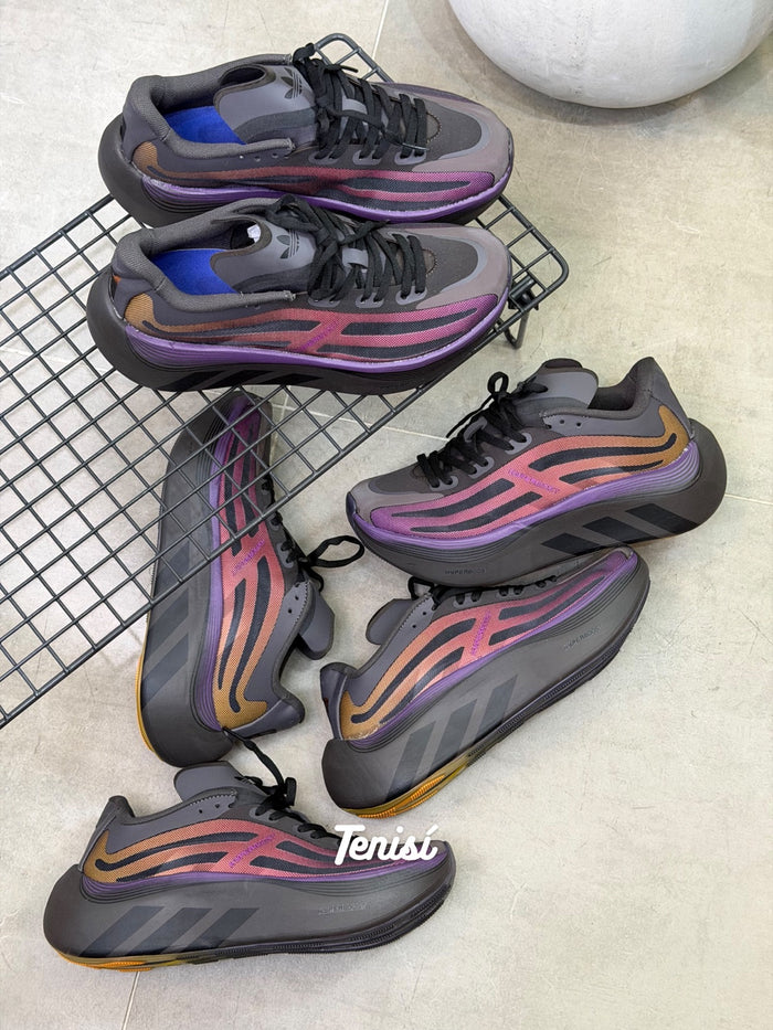 adidas Superboost Purple Brown look 1