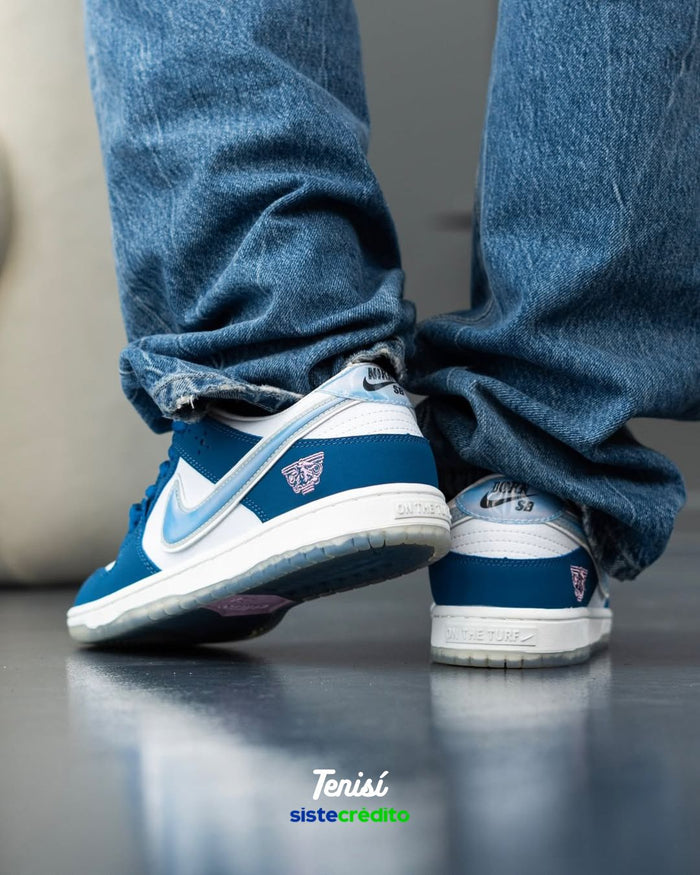 Nike SB Born x Raised x Dunk Low "One Block At A Time" look 1