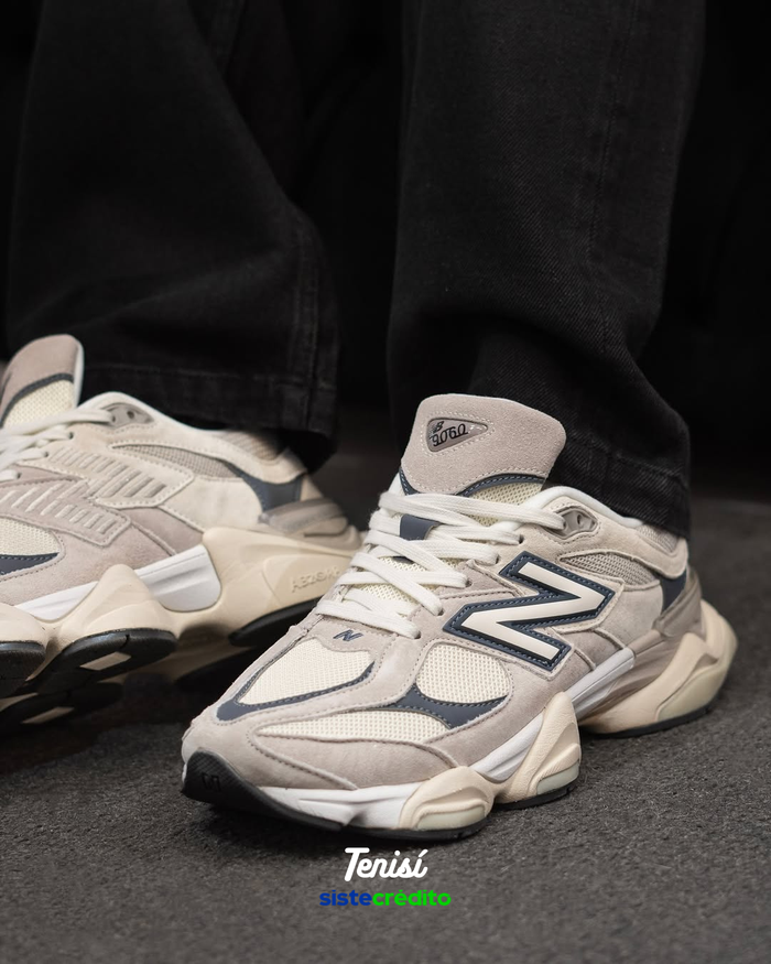 New Balance 9060 “Grey black” look 2