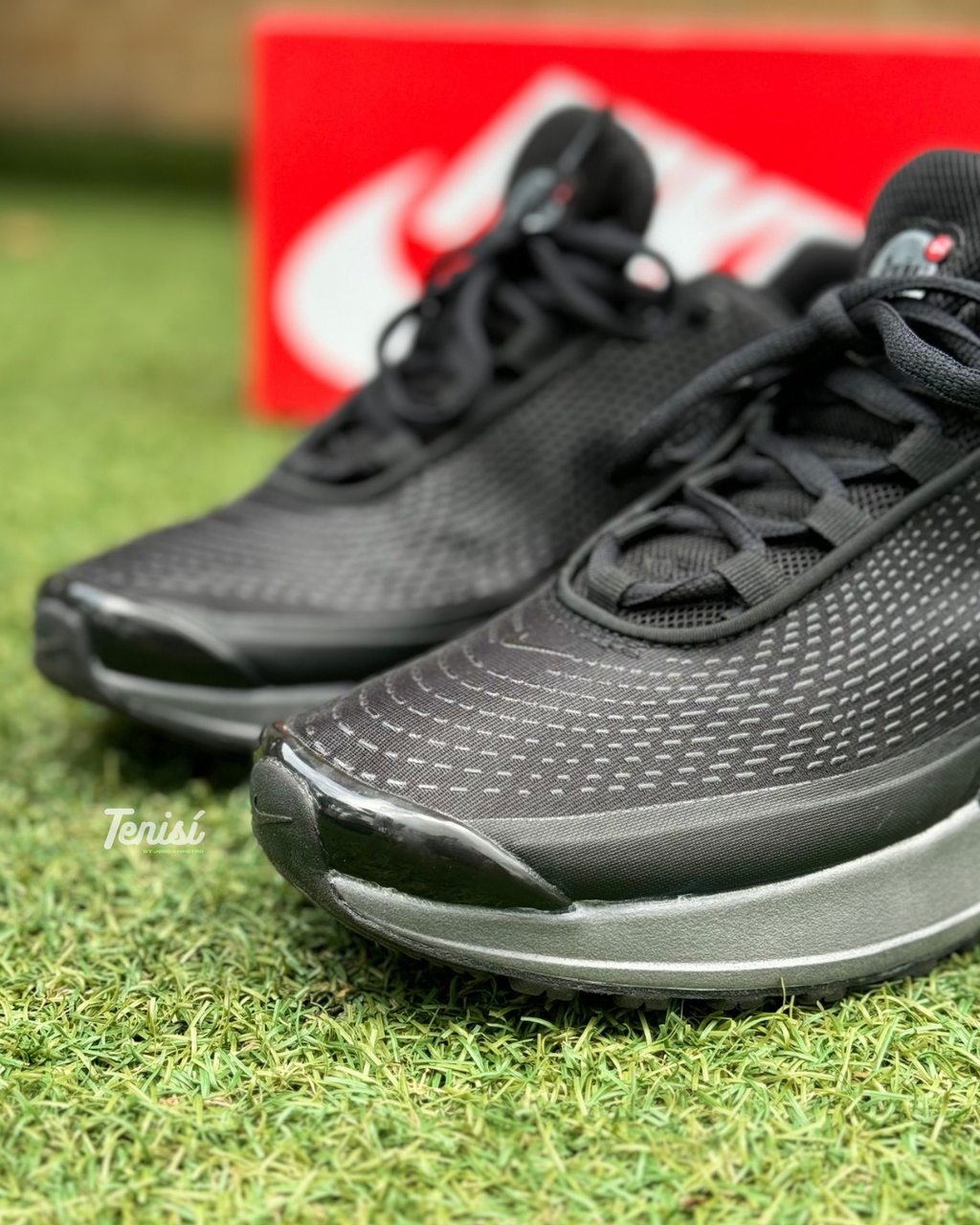 Nike Air Max Dn “Black”