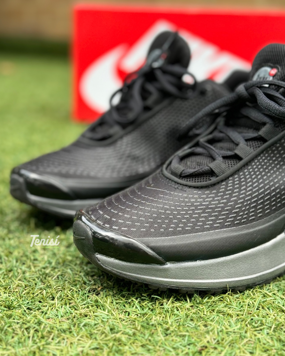 Nike Air Max Dn “Black”