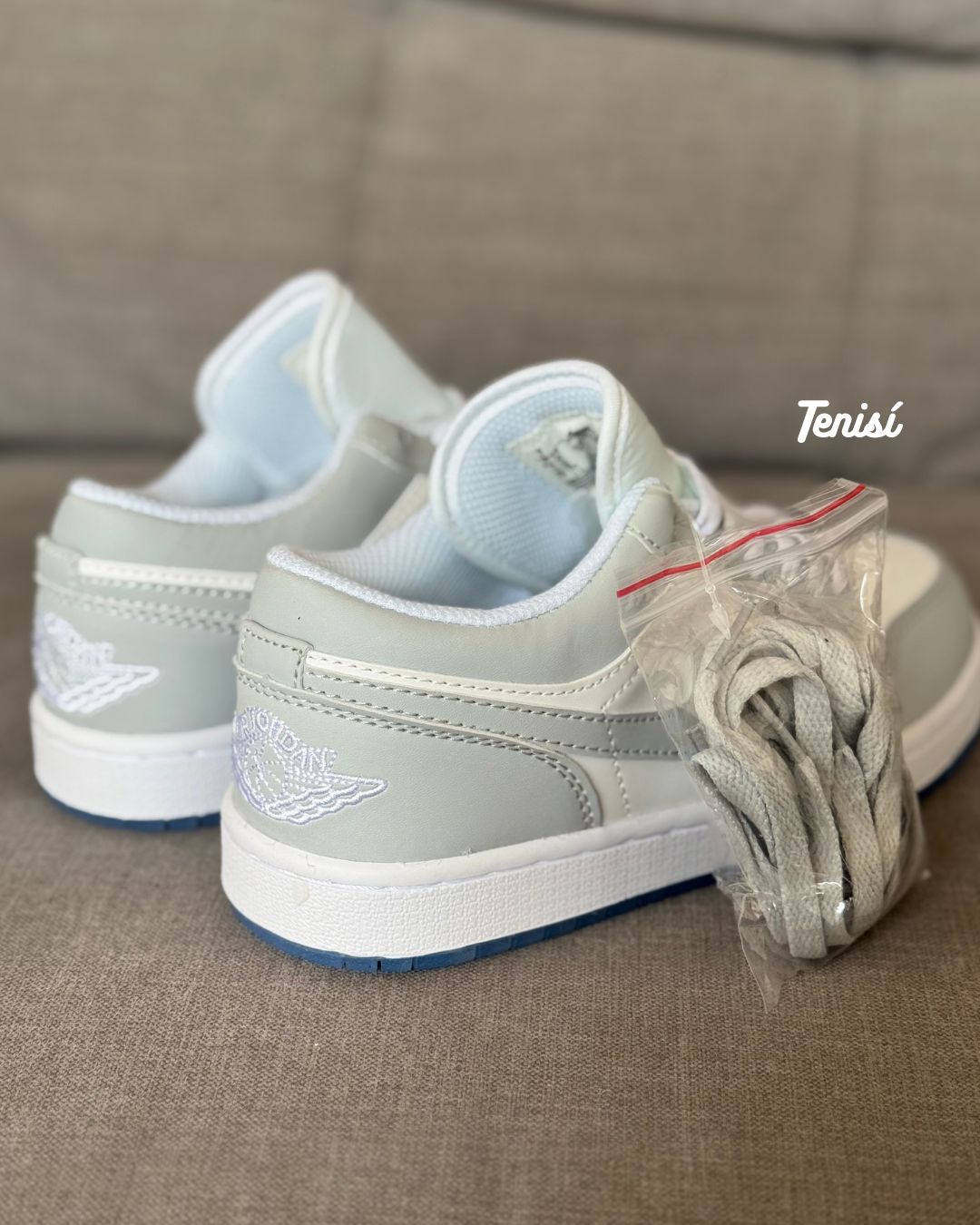 Air Jordan 1 Wolf Grey