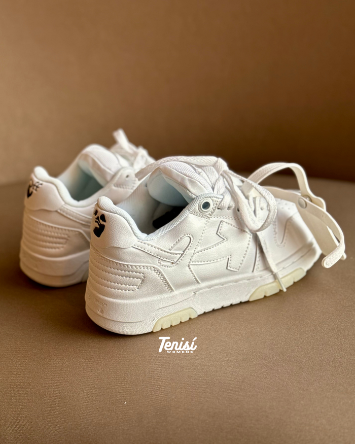 OFF-WHITE Training Low “Triple White” look 2