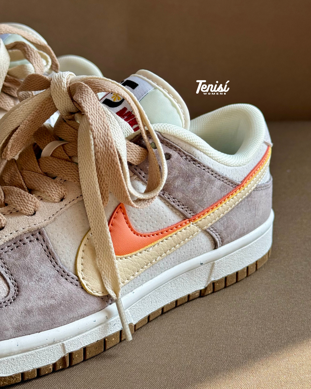 Nike Dunk Low “85 Double Swoosh”