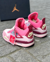 Air Jordan 4 “ triple Pink” (Sample) vista 3