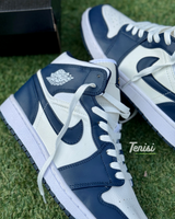 Air Jordan 1 Mid “Midnight Navy” vista 7
