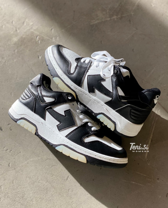 OFF-WHITE Training Low look 1