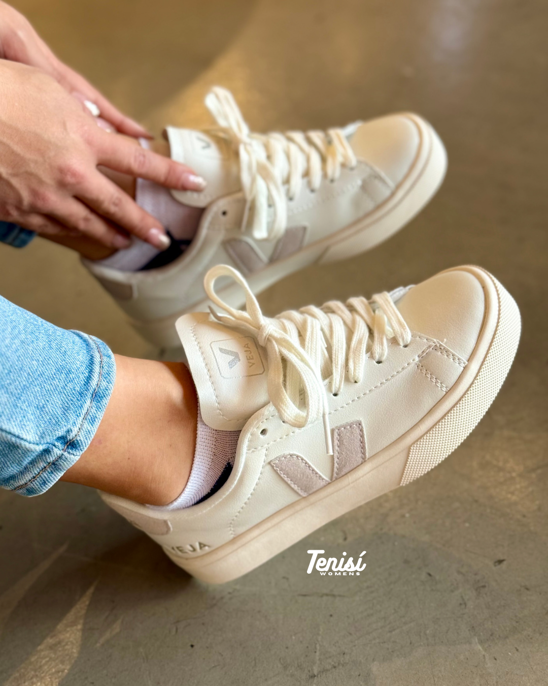 VEJA “Beige”