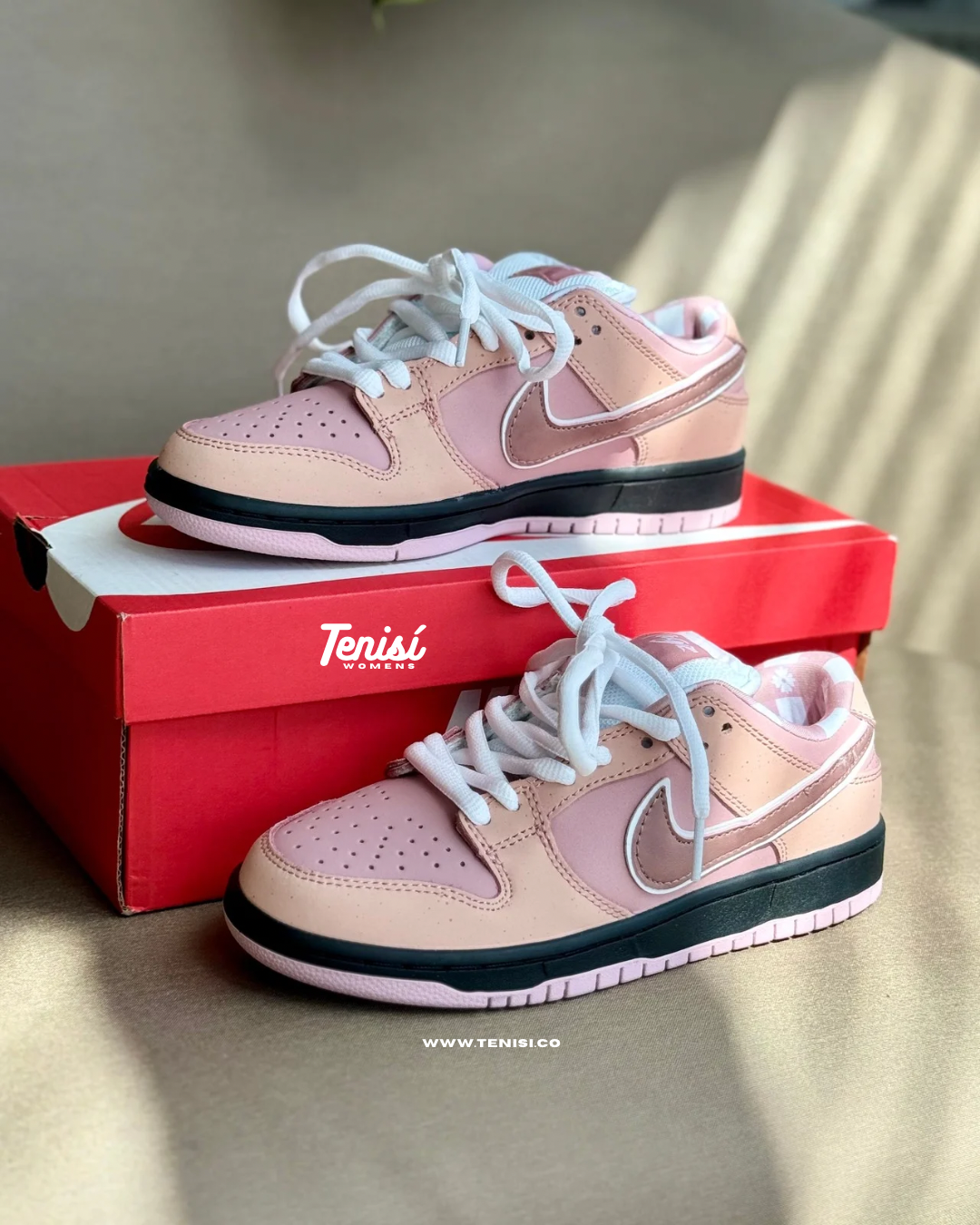 Nike Dunk Low Lobster Pink