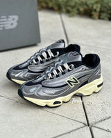 New Balance 1000 x Anime Leon Deor “Grey” vista 1