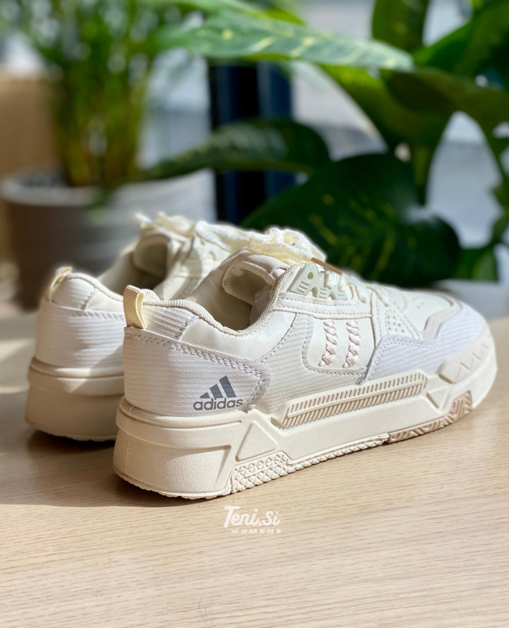 adidas TRENs “Fossil”