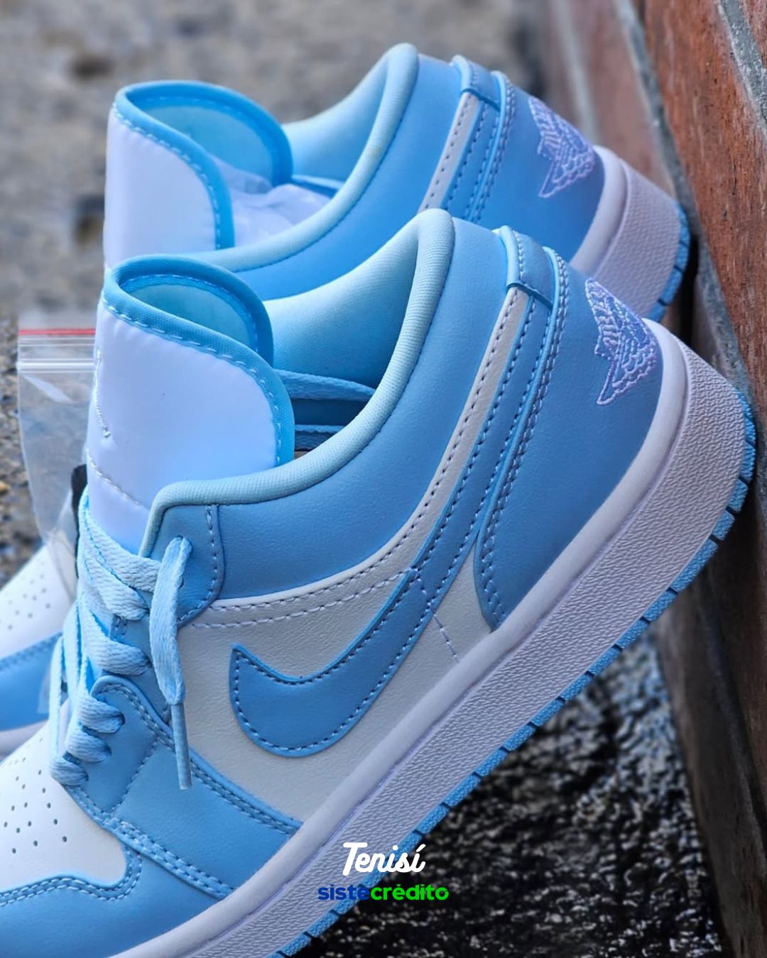 Air Jordan 1 Low “UNC”
