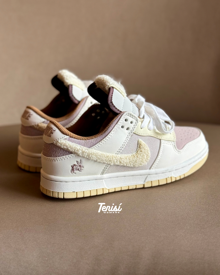 Nike Dunk “Año del conejo” look 5
