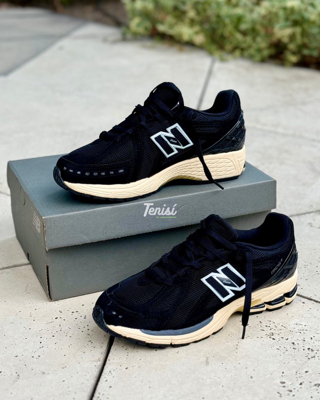 New Balance 1906R “Pack Black”