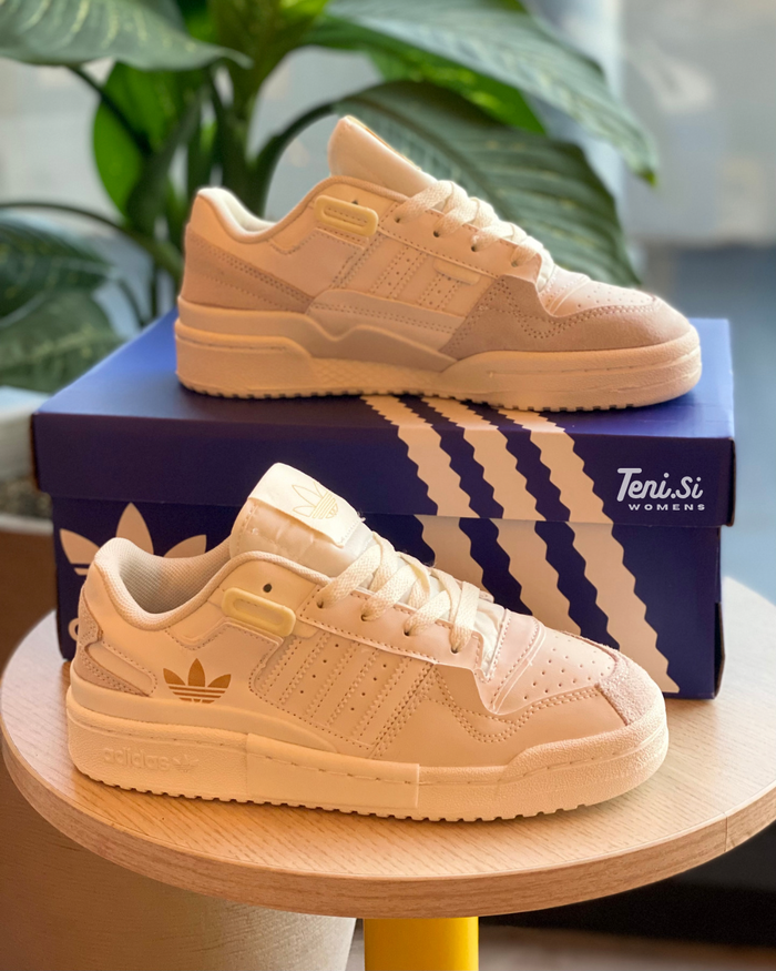 adidas Fórum “Triplo Branco” look 2