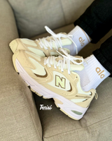 New Balance 530 “Beige” vista 1