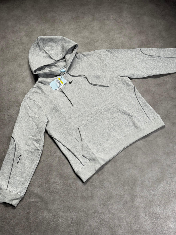 Nocta Tech Fleece “Grey” look 3