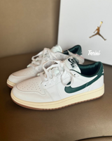 Nike Air Jordan 1 Low “Idized Green” vista 1