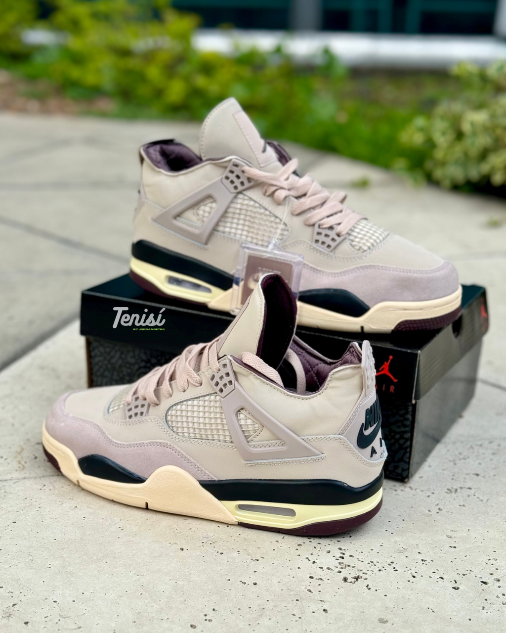 Air Jordan 4 Retro x MA Marine