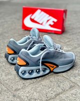 Nike Air Max Dn “Grey” vista 3