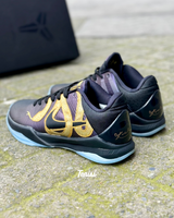 Nike x Kobe 6 “Snake Gold” vista 3