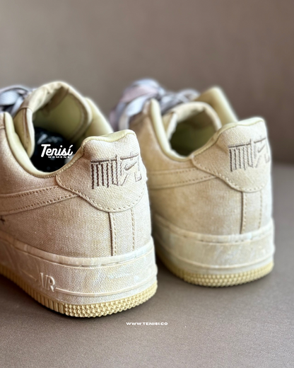 NIKE AIR FORCE 1 LOW NAI-KE TAN CANVAS