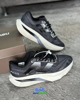 New Balance SC Elite V4 vista 3