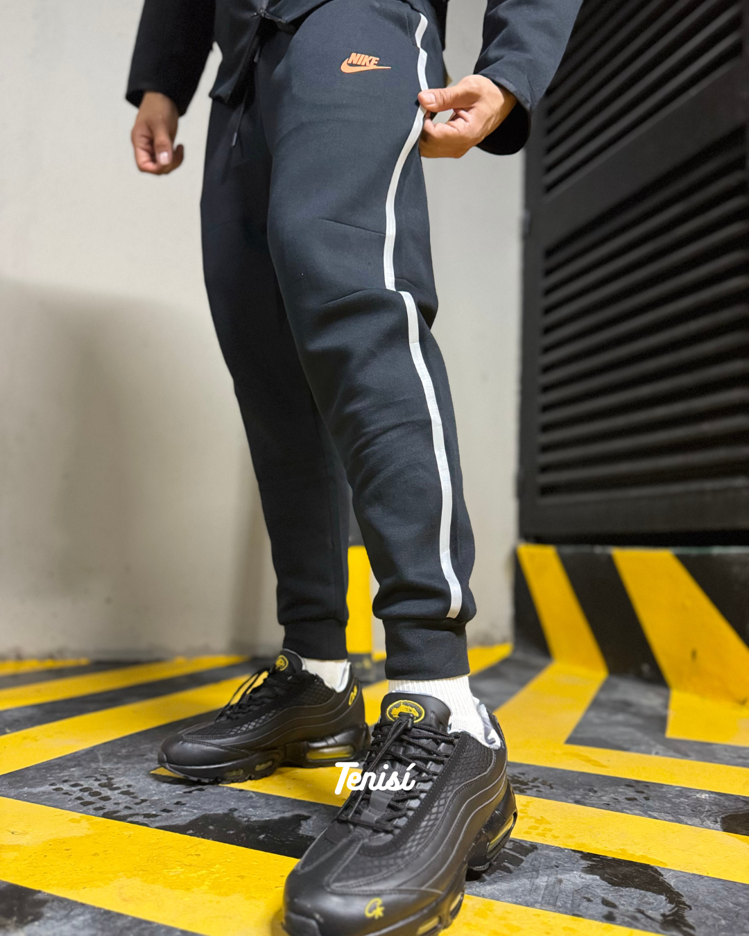 Nike Tech “Grey/Black”