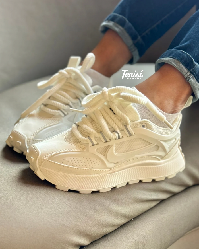 Nike Balleli “White” look 5