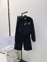 Conjunto Prada vista 5