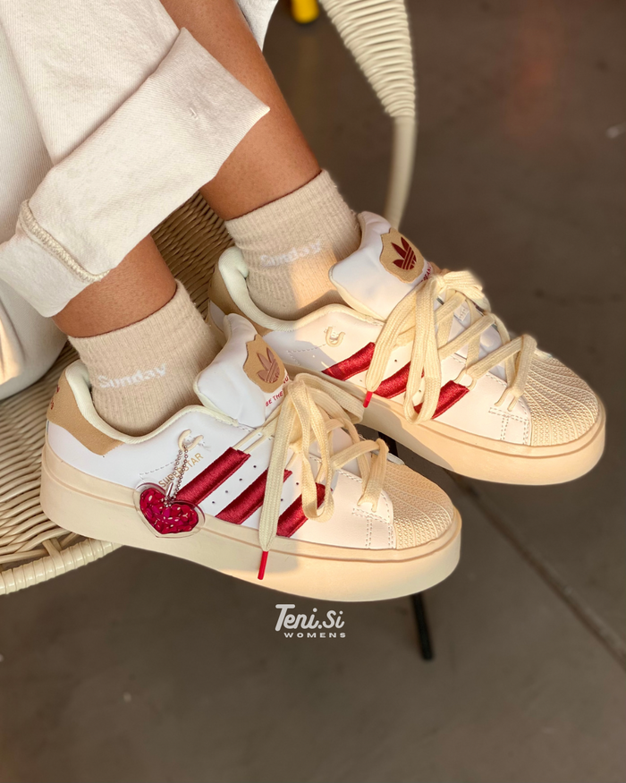 adidas Súperstar Bonega “Red” look 1