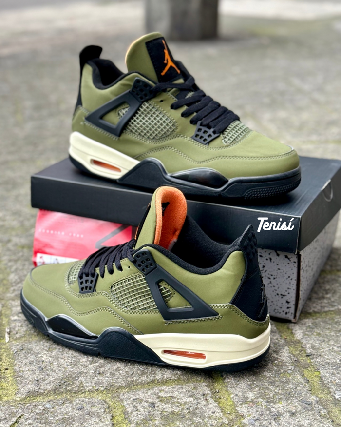 Air Jordan 4 “Undefeated” look 1