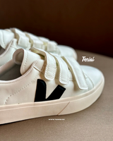 VEJA “Velcro” vista 3