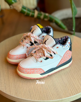 Air Jordan 3 Junior “Pink” vista 1