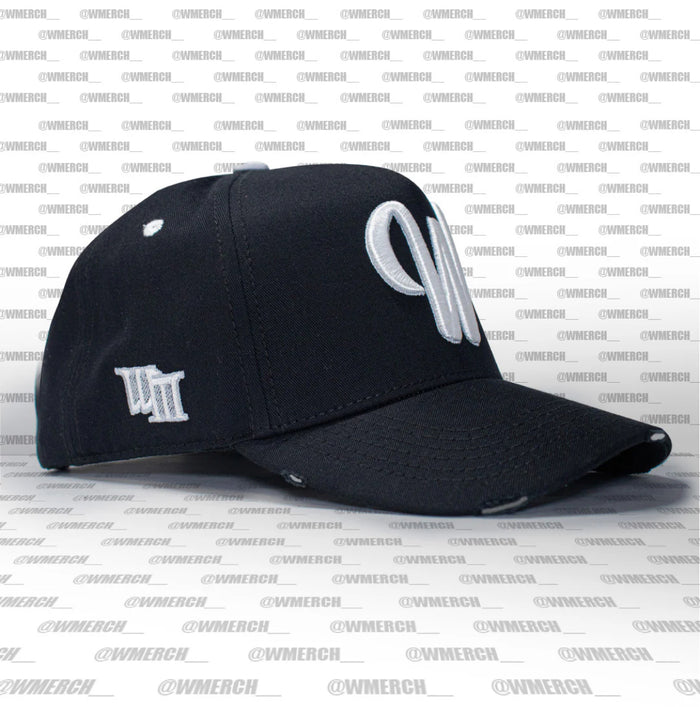 Wescol Cap “BLACK MLB 33” W merch look 1