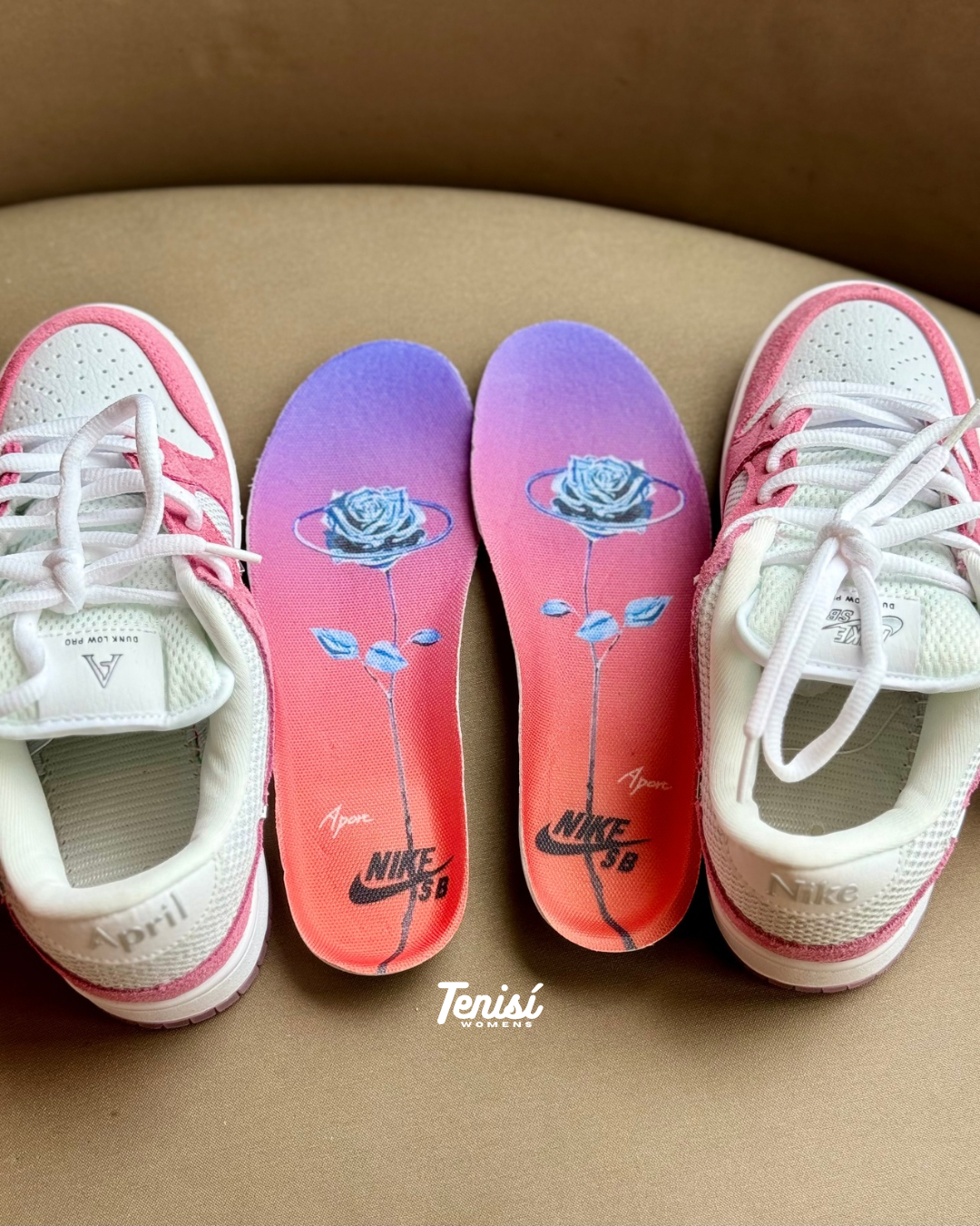 Nike SB Dunk Low x April “Pink”