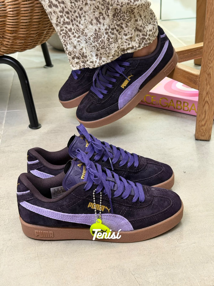 Puma Suede Purple Black look 1