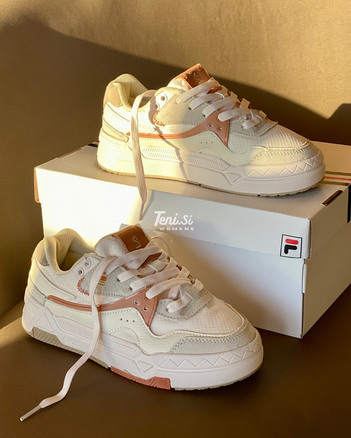 Fila “Orange” look 1