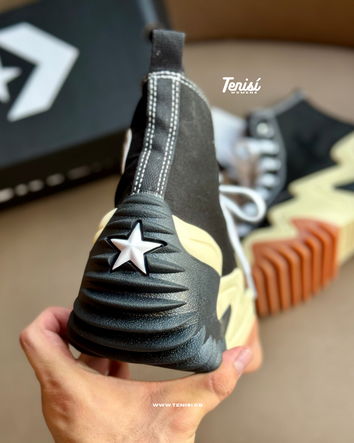 Converse Run Star Low Motion look 5
