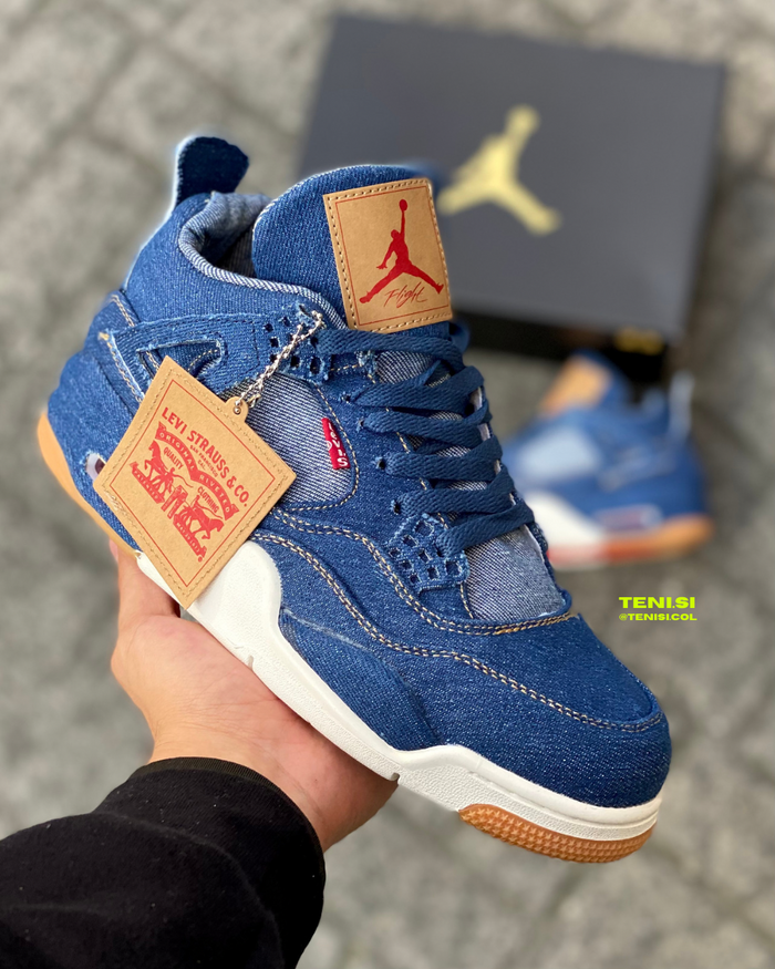 Air Jordan 4 x Levi's  look 4