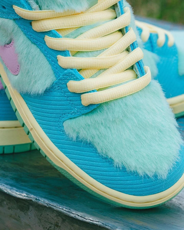 Nike Dunk Low x Verdy look 3