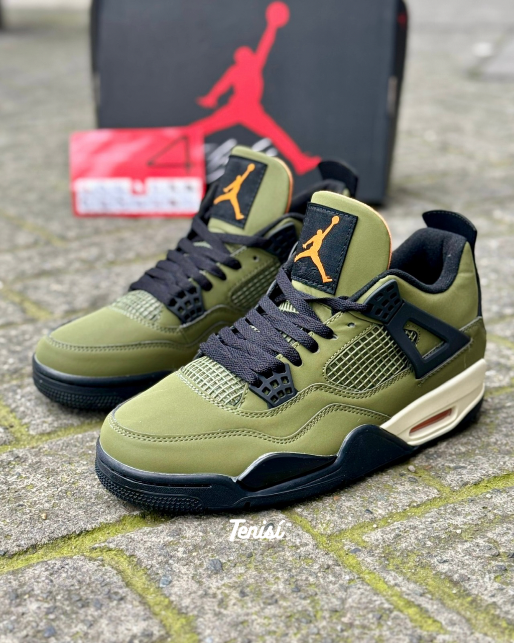 Air Jordan 4 “Undefeated”