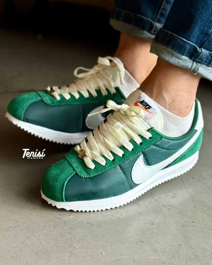 Nike Cortez “Green” look 4