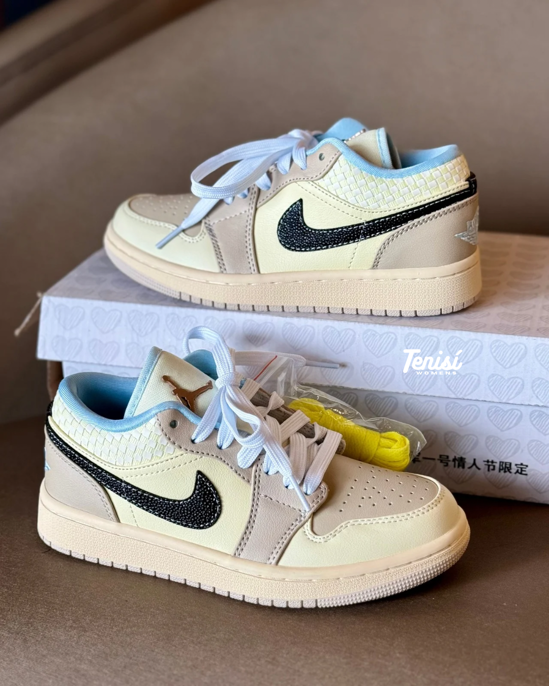 Air Jordan 1 Low Sanddrift