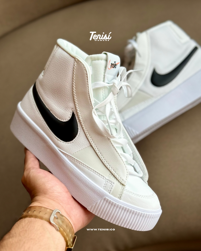 Nike Blazer Mid Victory “Black” look 1