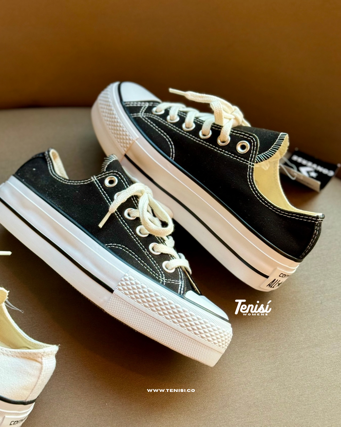 Converse Chuck Taylor Plataforma All Star Low “Black” look 4