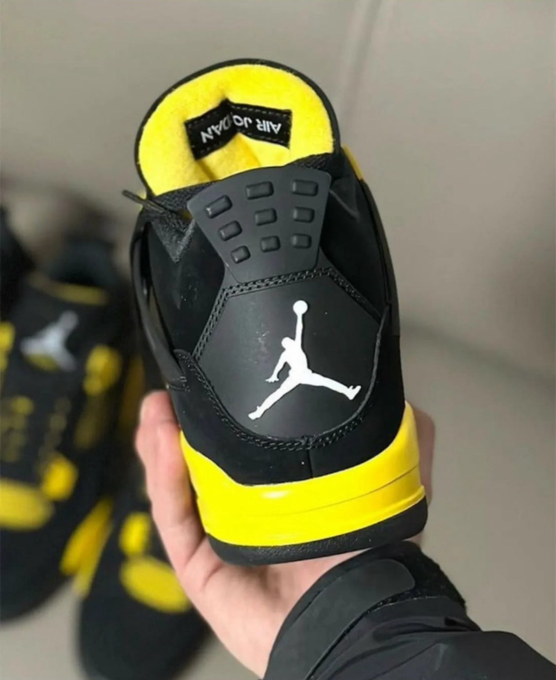 Air Jordan 4 “Thunder”