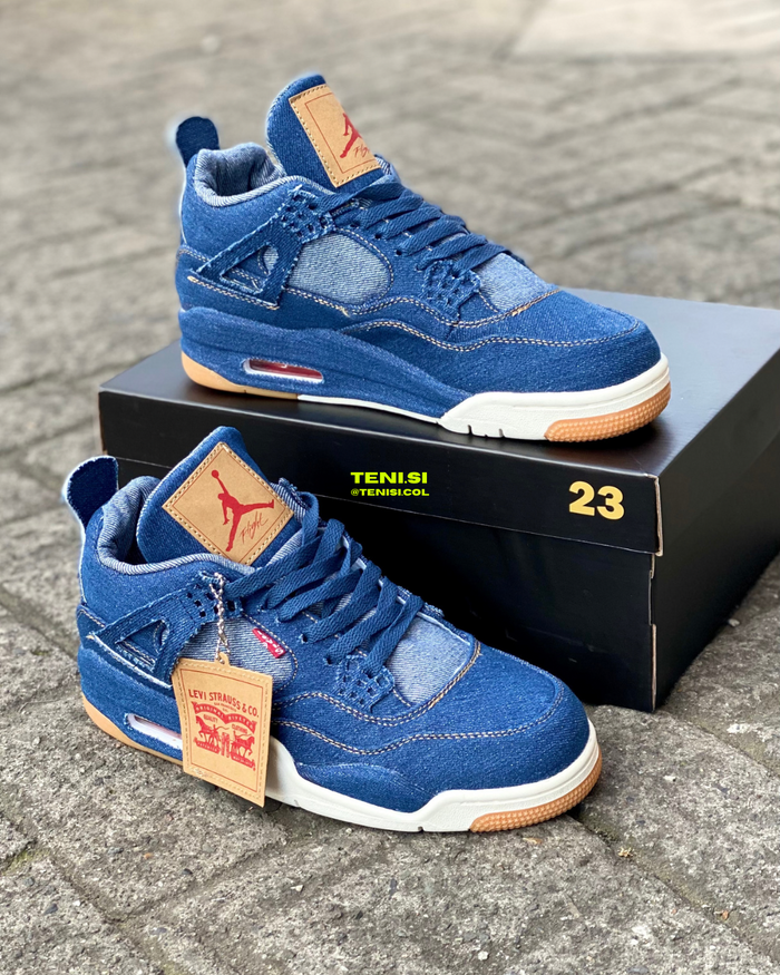 Air Jordan 4 x Levi's  look 1