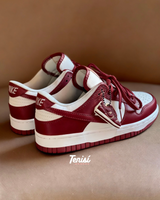 Nike Dunk Low x Tenisi “Burgandy” vista 3