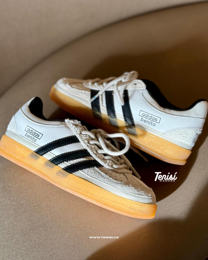 adidas Gazelle x Bad Bunny look 4